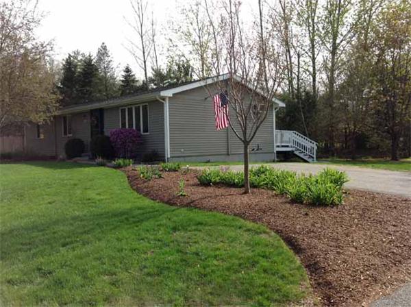11 Stone Road Sudbury, MA 01776 - Photo 3 of 21 Gallery Image 3