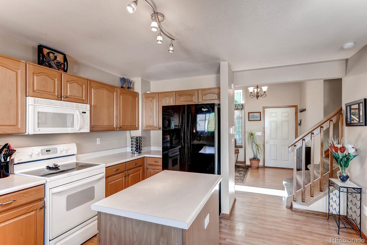 9970 Apollo Bay Way Highlands Ranch, CO 80130 - Photo 8 of 27 Gallery Image 8