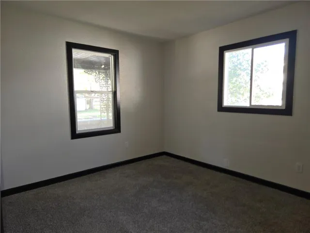 $245,000 | 806 West 2nd Street, Pittsburg, KS 66762