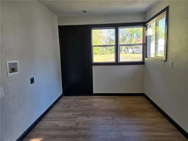 $245,000 | 806 West 2nd Street, Pittsburg, KS 66762