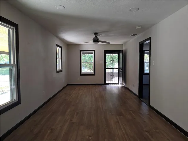 $245,000 | 806 West 2nd Street, Pittsburg, KS 66762