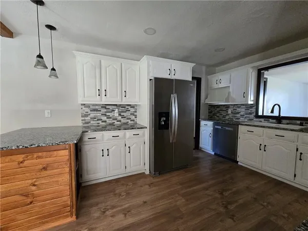 $202,000 | 806 West 2nd Street, Pittsburg, KS 66762