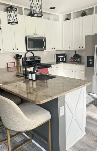 $3,000 | 1452 Northwest Leonardo Circle, Port St. Lucie, FL 34986