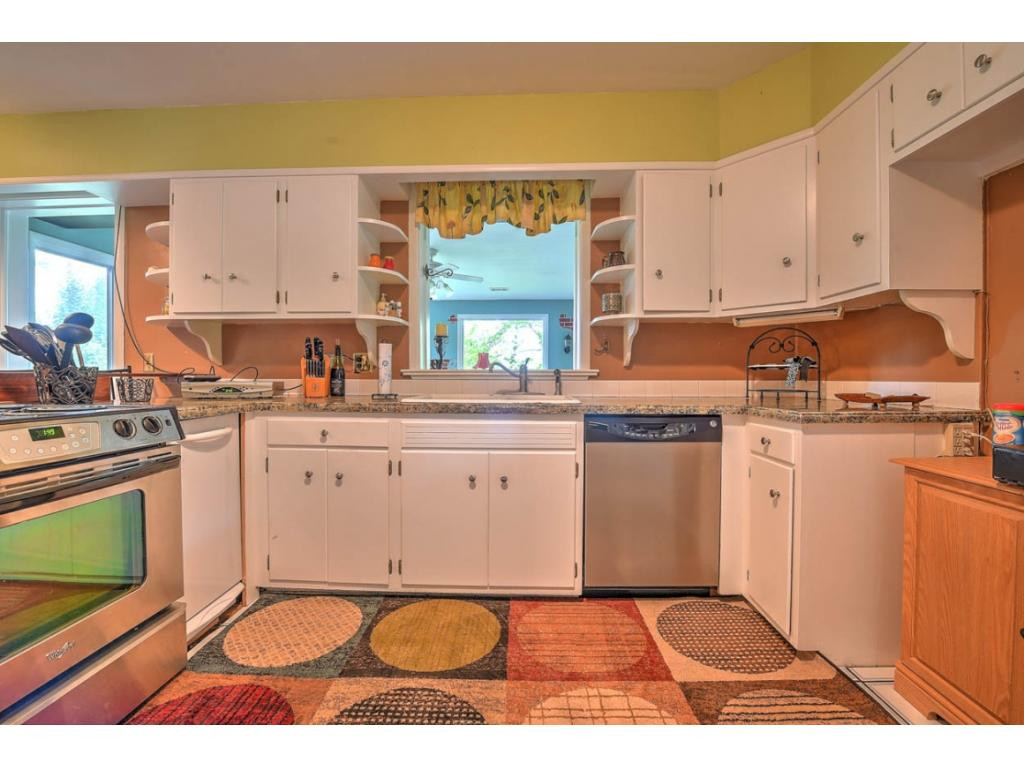 2124 Pendragon Road Kingsport, TN 37660 - Photo 11 of 35 Photo 11