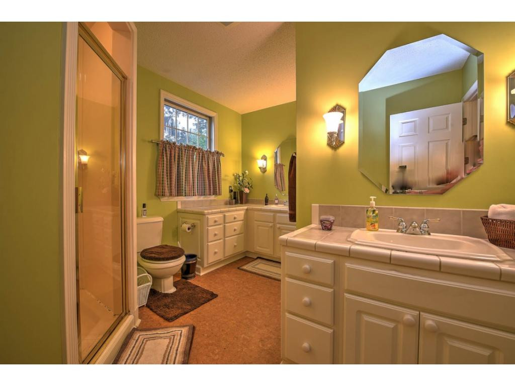 2124 Pendragon Road Kingsport, TN 37660 - Photo 17 of 35 Photo 17