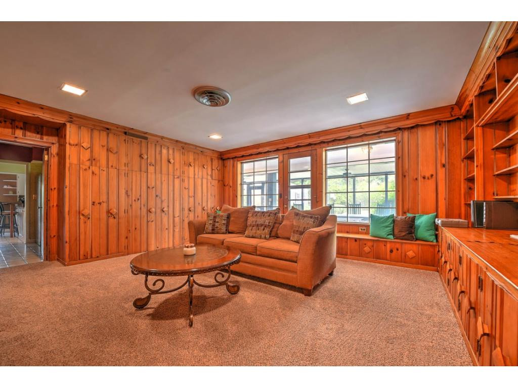 2124 Pendragon Road Kingsport, TN 37660 - Photo 5 of 35 Photo 5