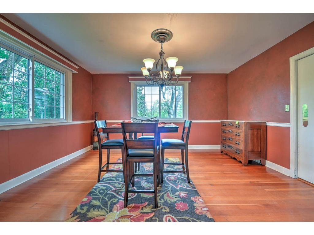 2124 Pendragon Road Kingsport, TN 37660 - Photo 9 of 35 Photo 9