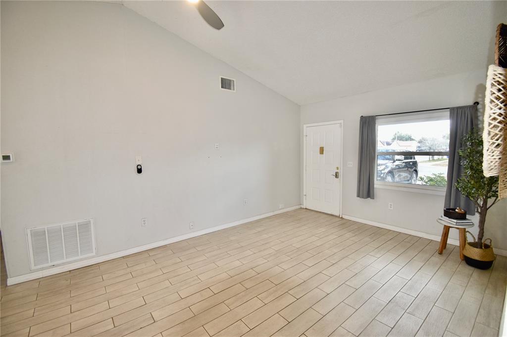7925 Mitchell Ranch Road New Port Richey, FL 34655 - Photo 16 of 36 Gallery Image 16
