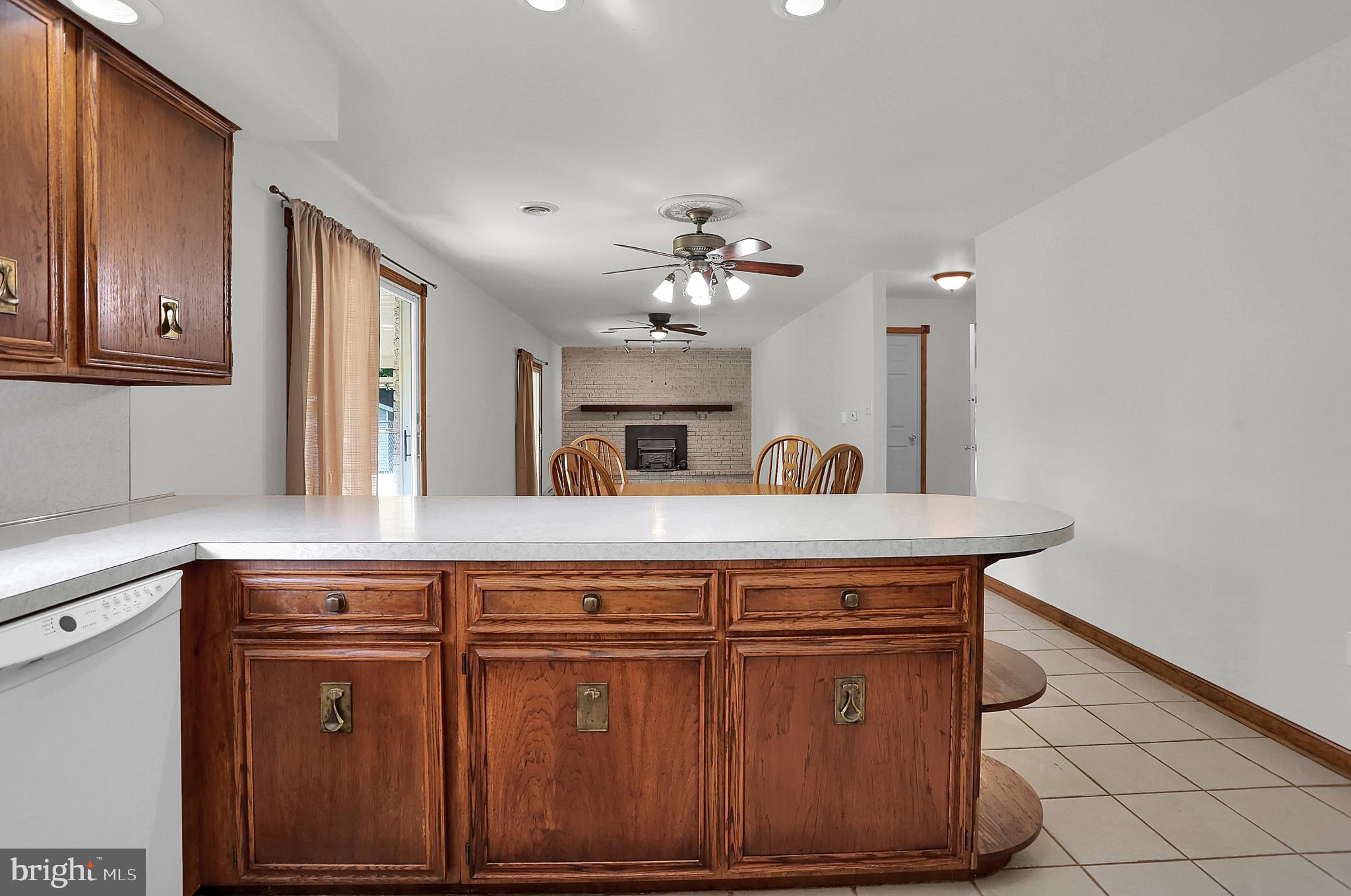 2828 Ritner Highway Carlisle, PA 17015 - Photo 11 of 36 Kitchen