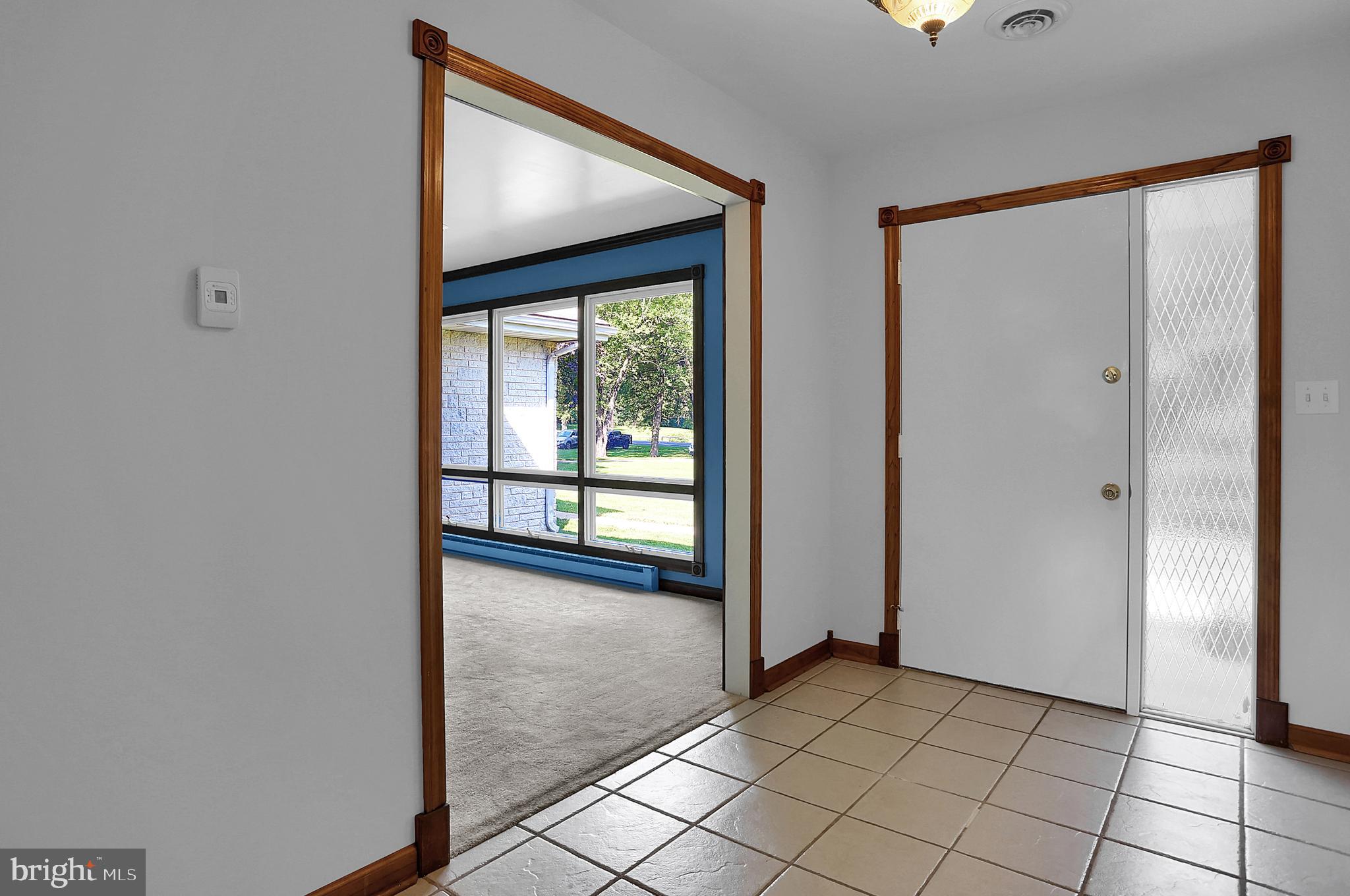 2828 Ritner Highway Carlisle, PA 17015 - Photo 5 of 36 Foyer