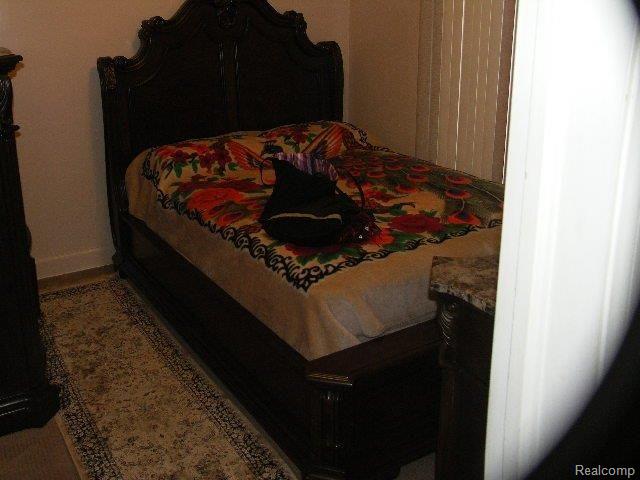 6436 Schaefer Road Dearborn, MI 48126 - Photo 8 of 12 Bed2.JPG