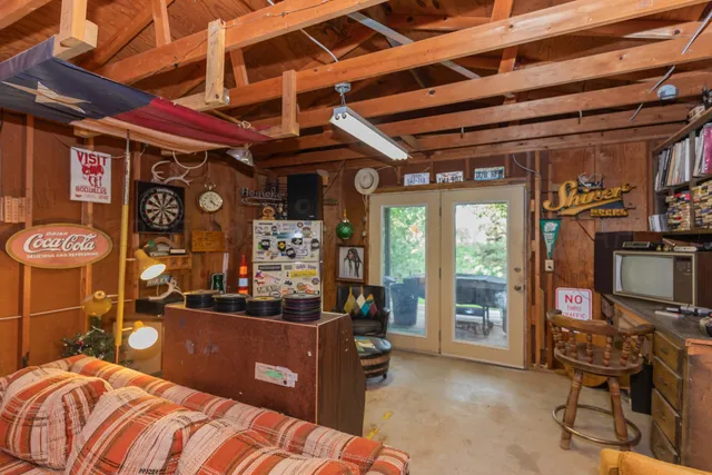 $275,000 | 258 Carroll Creek, Howardwick, TX 79226