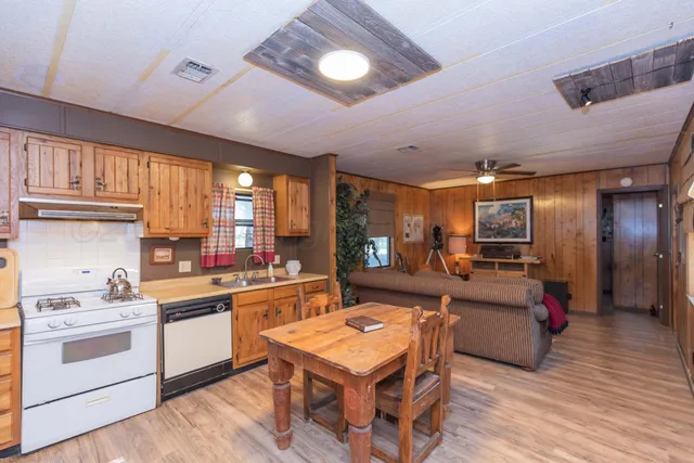 $275,000 | 258 Carroll Creek, Howardwick, TX 79226