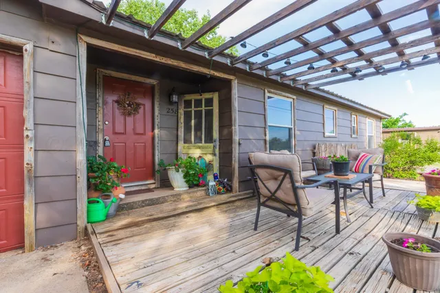 $275,000 | 258 Carroll Creek, Howardwick, TX 79226