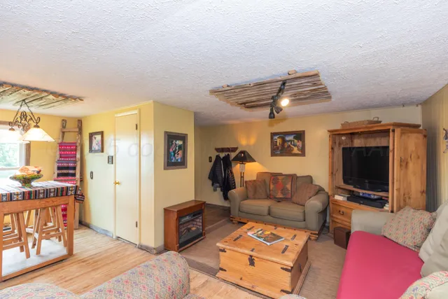 $275,000 | 258 Carroll Creek, Howardwick, TX 79226