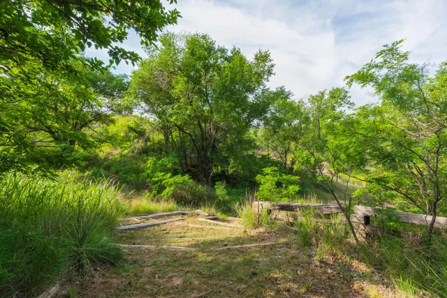 $275,000 | 258 Carroll Creek, Howardwick, TX 79226
