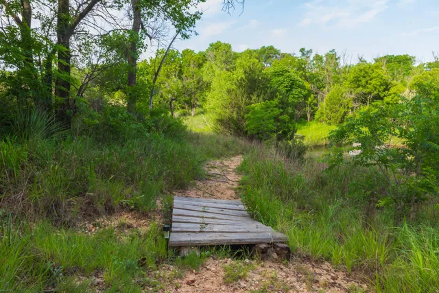 $275,000 | 258 Carroll Creek, Howardwick, TX 79226