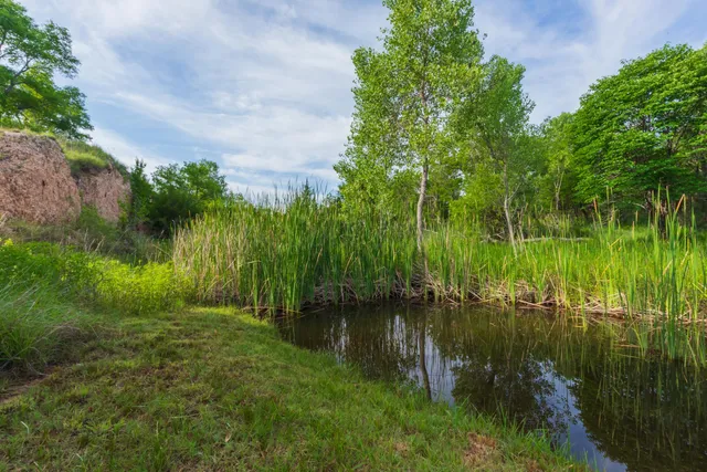 $275,000 | 258 Carroll Creek, Howardwick, TX 79226