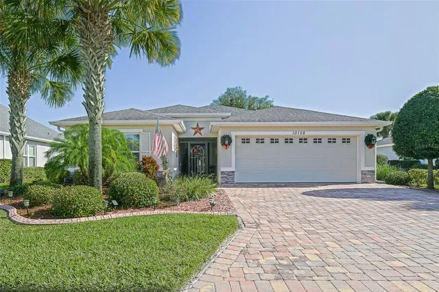$399,500 | 10158 Julia Isles Avenue, Oxford, FL 34484