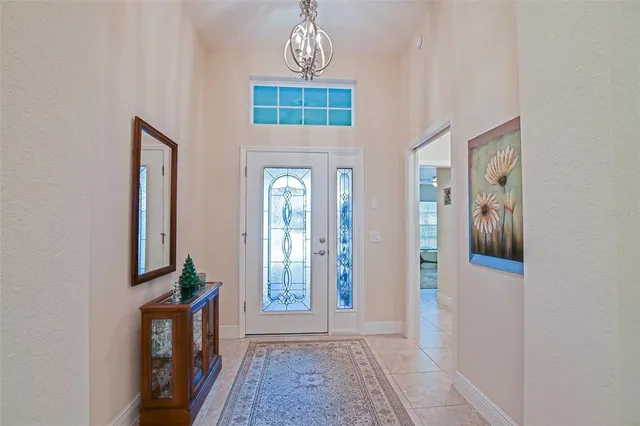 $384,500 | 10158 Julia Isles Avenue, Oxford, FL 34484