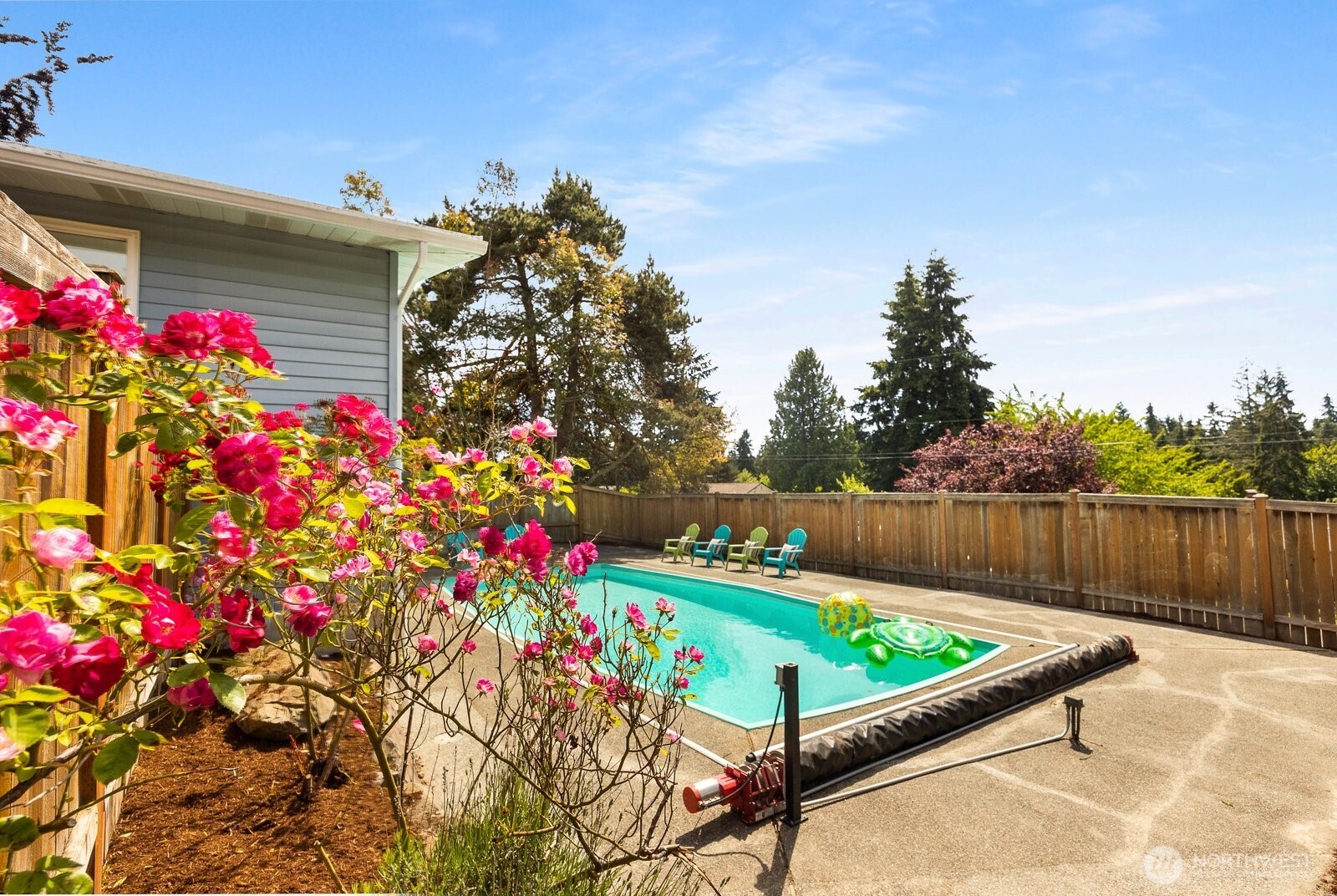 8132 208th Place Southwest Edmonds, WA 98026 - Photo 2 of 40