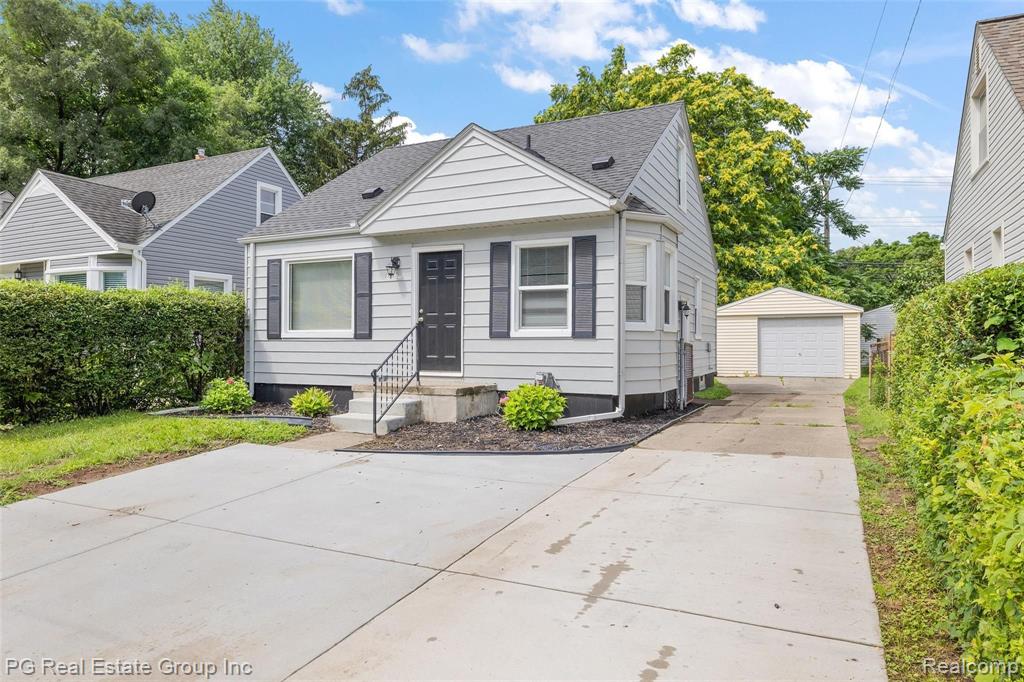 1420 South Campbell Road Royal Oak, MI 48067 - Photo 1 of 26