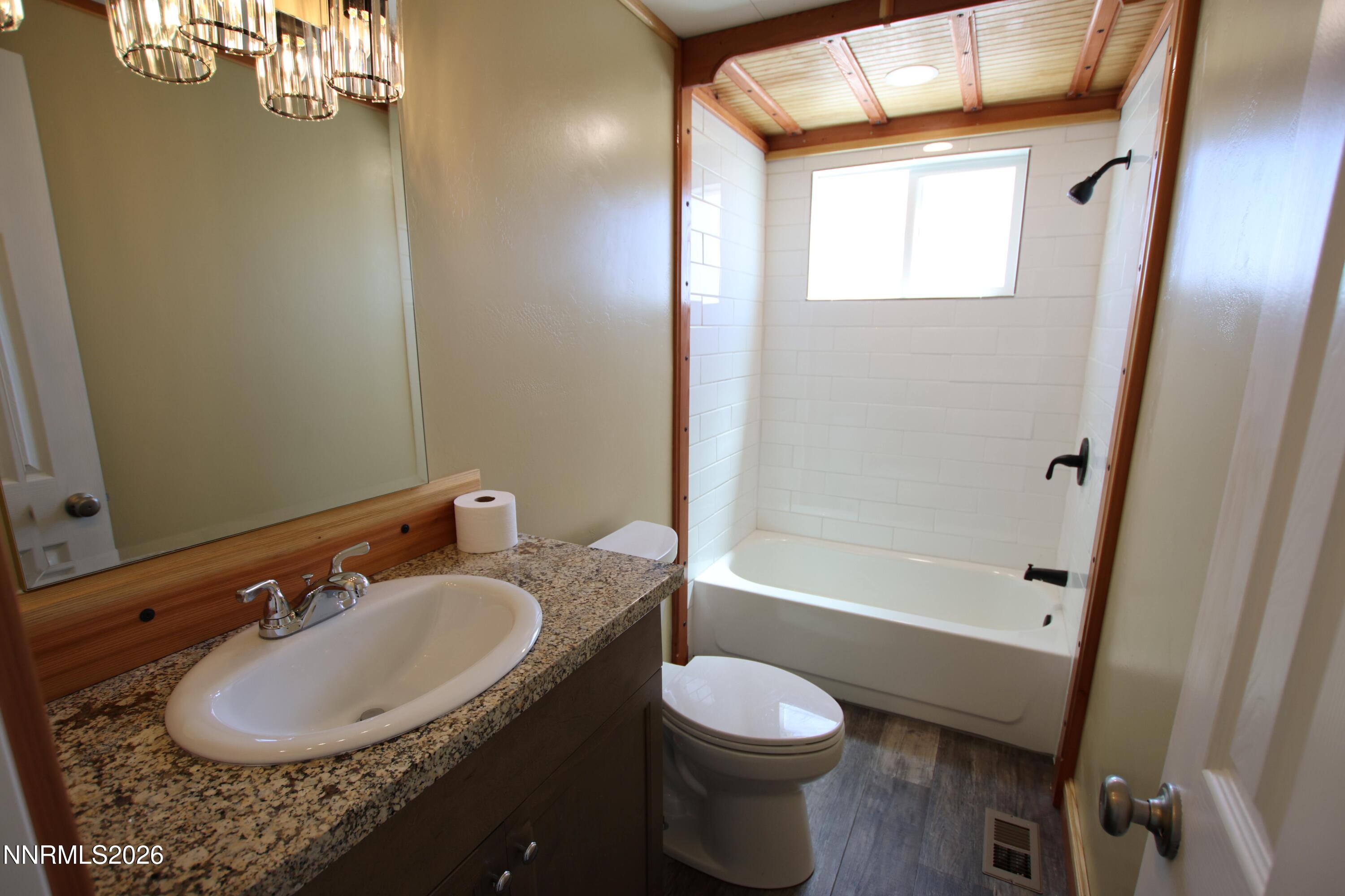 8 Falcon Way Yerington, NV 89447 - Photo 13 of 28 7U3A3718