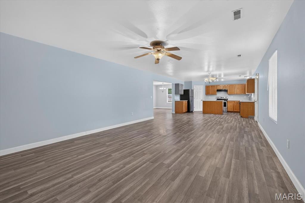 1400 Timberbrook Drive Mascoutah, IL 62258 - Photo 7 of 42