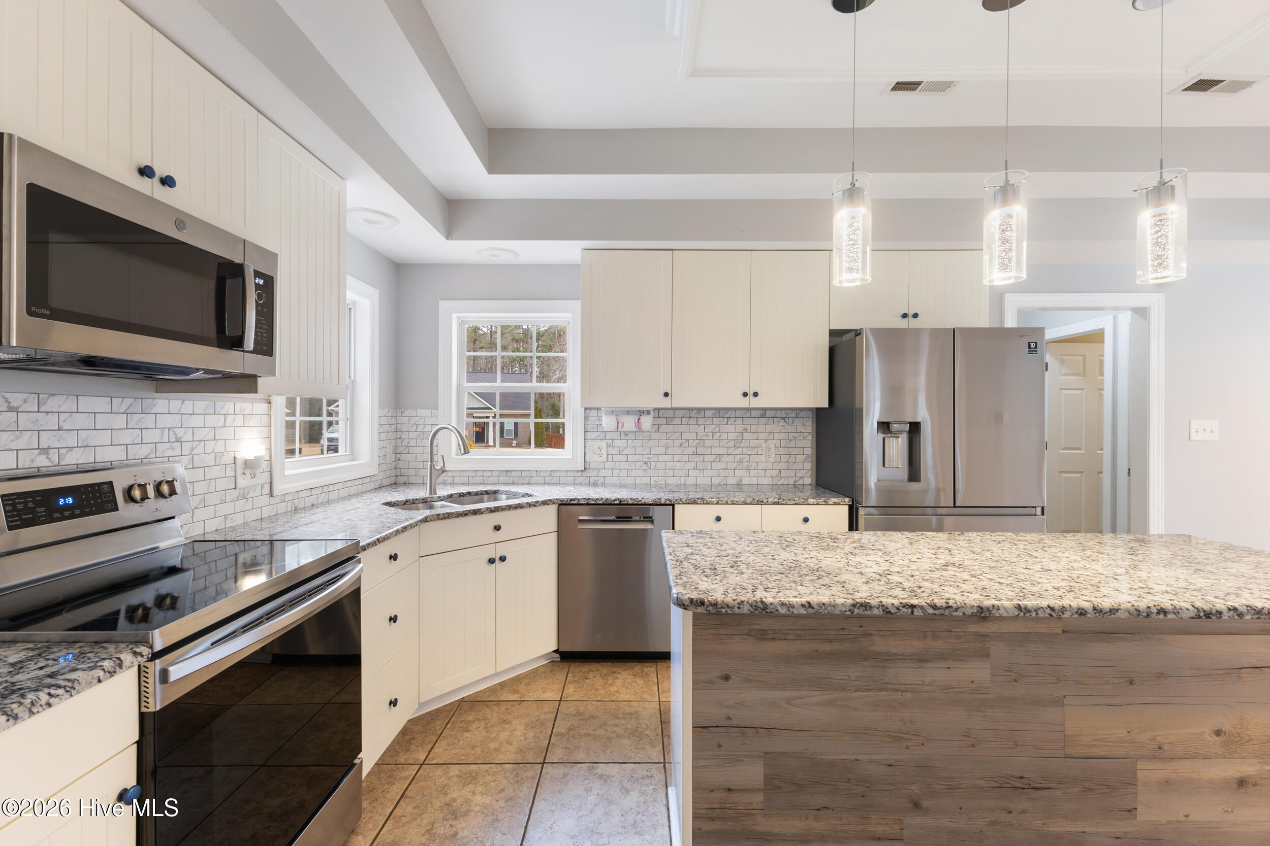 1008 Mill Run Road Sneads Ferry, NC 28460 - Photo 11 of 60 15_501a8323