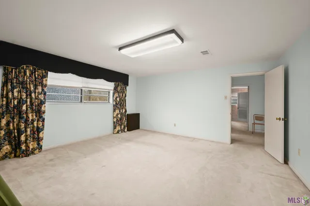 $399,000 | 1090 Colonial Drive, Baton Rouge, LA 70806