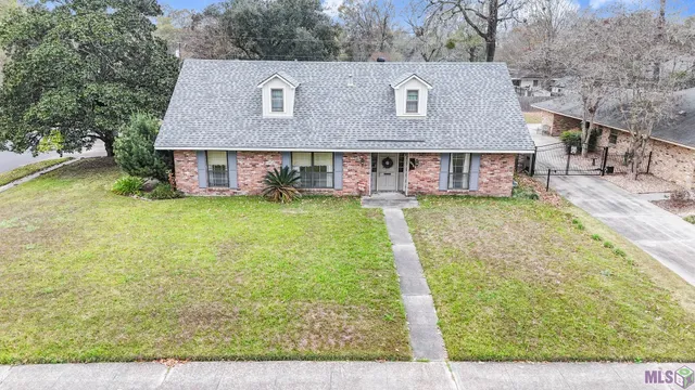 $399,000 | 1090 Colonial Drive, Baton Rouge, LA 70806