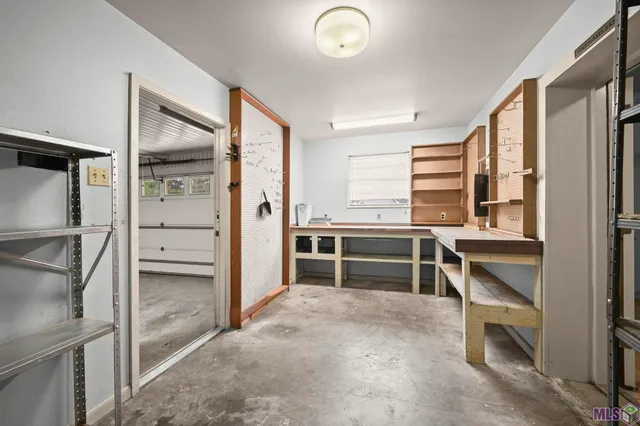 $399,000 | 1090 Colonial Drive, Baton Rouge, LA 70806