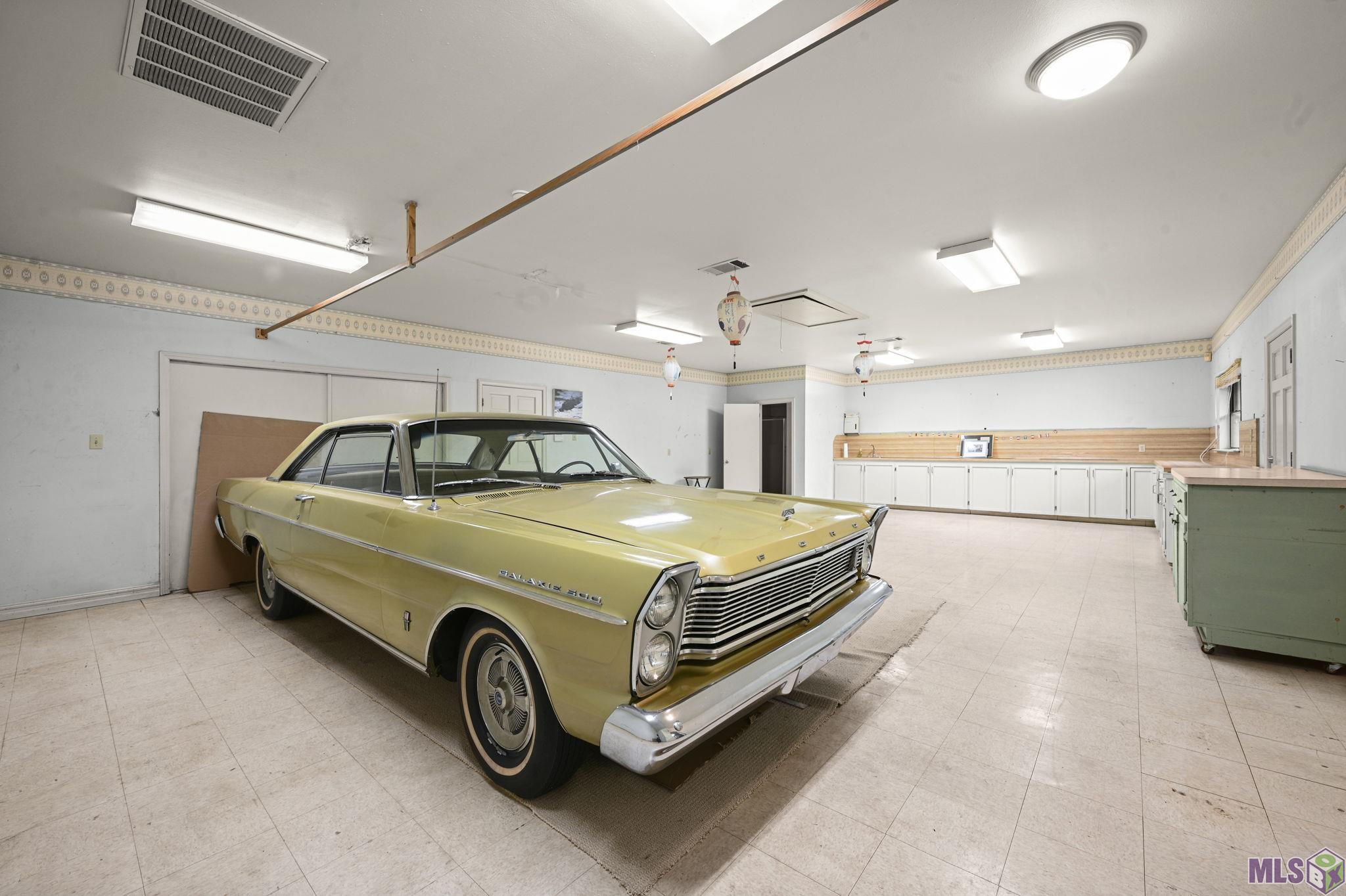 1090 Colonial Drive Baton Rouge, LA 70806 - Photo 23 of 27