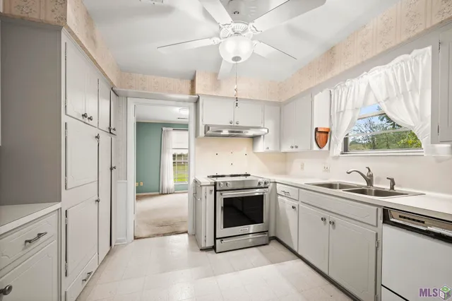 $399,000 | 1090 Colonial Drive, Baton Rouge, LA 70806