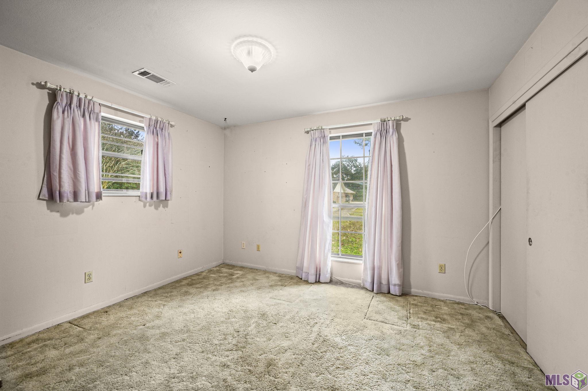 1090 Colonial Drive Baton Rouge, LA 70806 - Photo 10 of 27