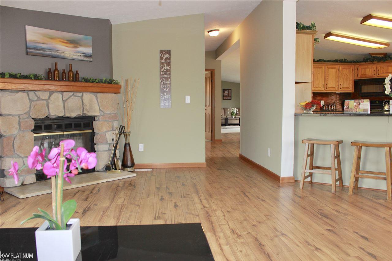 10389 Dolan Road Columbus, MI 48063 - Photo 6 of 25