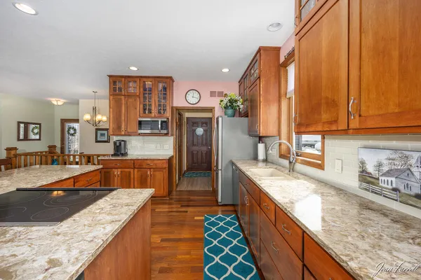 $599,900 | 1830 South Pratt Lake, Martin, MI 49070