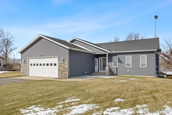 $599,900 | 1830 South Pratt Lake, Martin, MI 49070