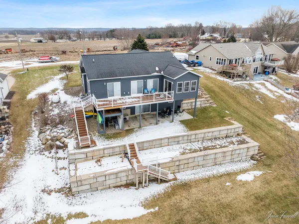 $599,900 | 1830 South Pratt Lake, Martin, MI 49070