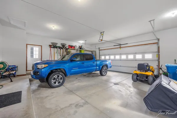 $599,900 | 1830 South Pratt Lake, Martin, MI 49070