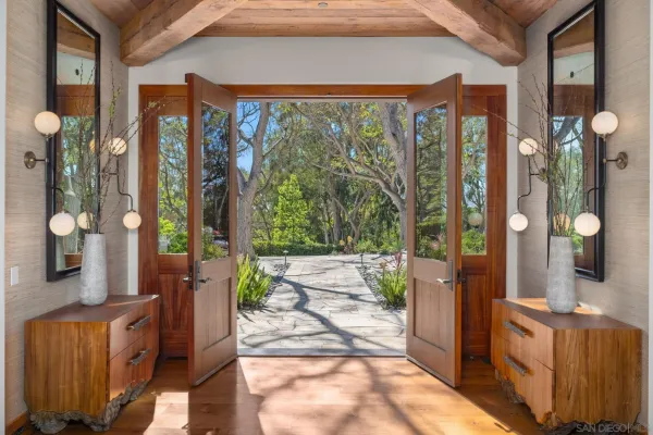 $9,450,000 | 4505 La Noria, Rancho Santa Fe, CA 92067