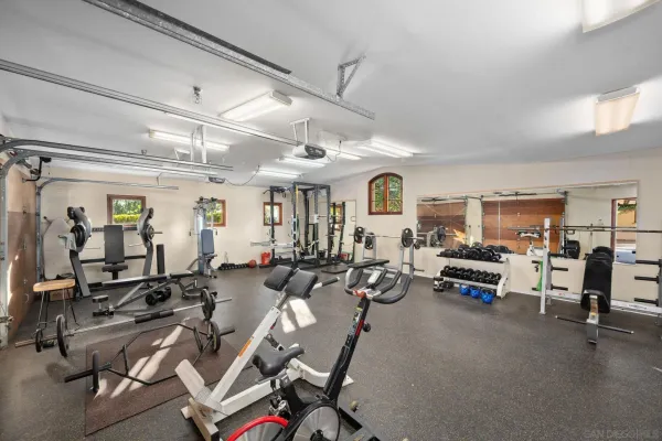 $9,450,000 | 4505 La Noria, Rancho Santa Fe, CA 92067