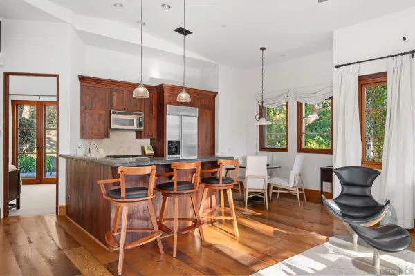 $9,450,000 | 4505 La Noria, Rancho Santa Fe, CA 92067