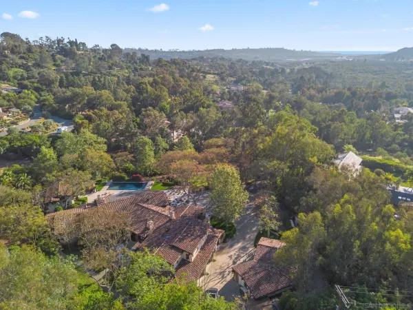 $9,450,000 | 4505 La Noria, Rancho Santa Fe, CA 92067