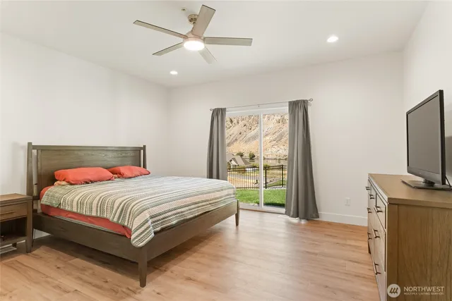 $975,000 | 15 East Shore Court, Orondo, WA 98843