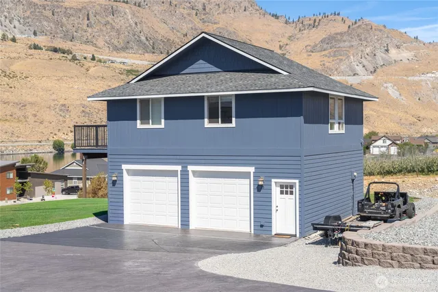 $975,000 | 15 East Shore Court, Orondo, WA 98843