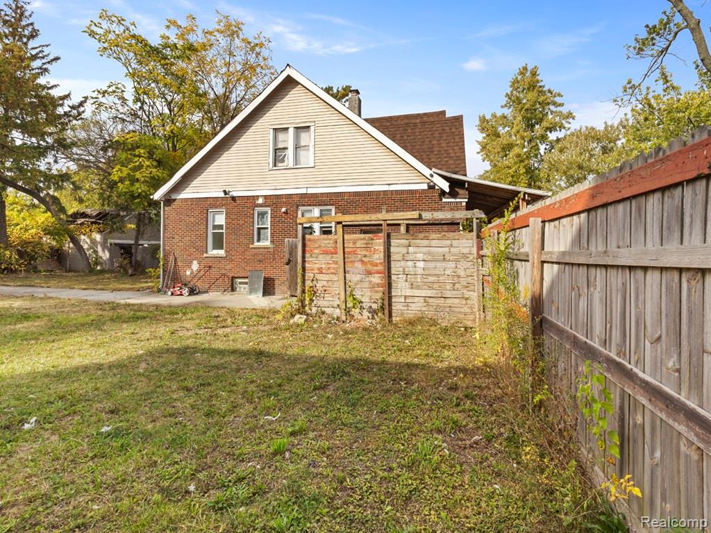 6801 Rutland Street Detroit, MI 48228 - Photo 35 of 41