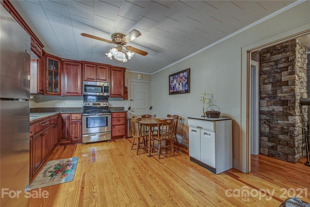 1405 Lane Road Mount Holly, NC 28120 - Photo 11 of 26 Gallery Image 11
