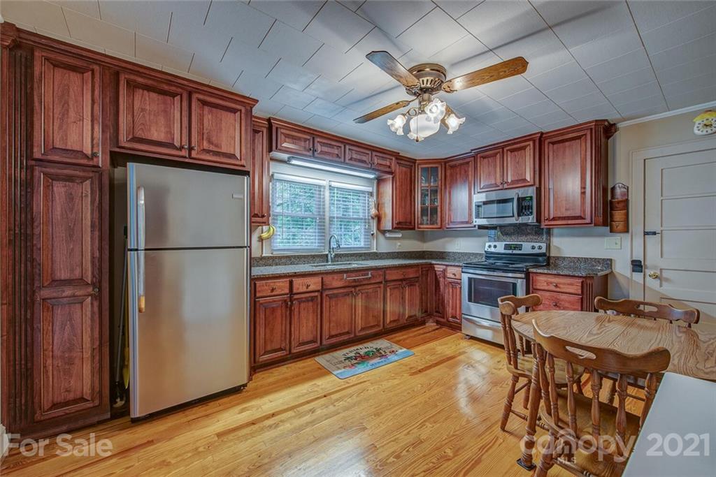1405 Lane Road Mount Holly, NC 28120 - Photo 12 of 26 Gallery Image 12