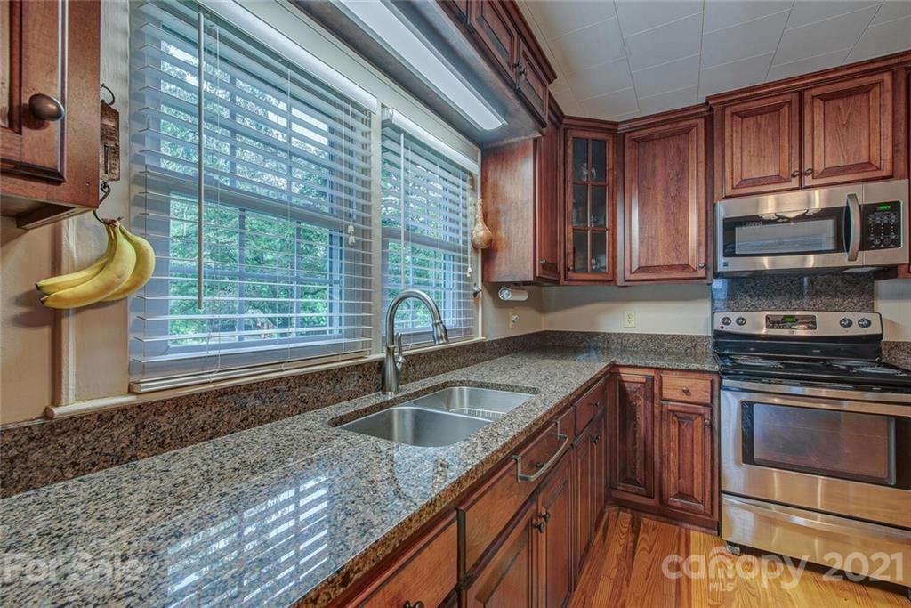 1405 Lane Road Mount Holly, NC 28120 - Photo 13 of 26 Gallery Image 13